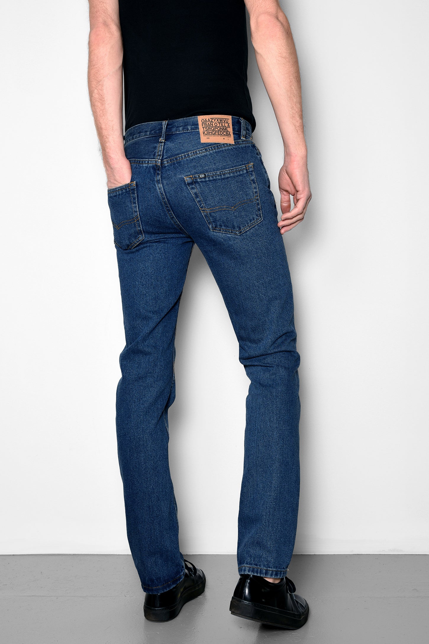 Örjan Andersson - 105 UNISEX JEANS DARK BLUE - FRÅN Ö TILL A