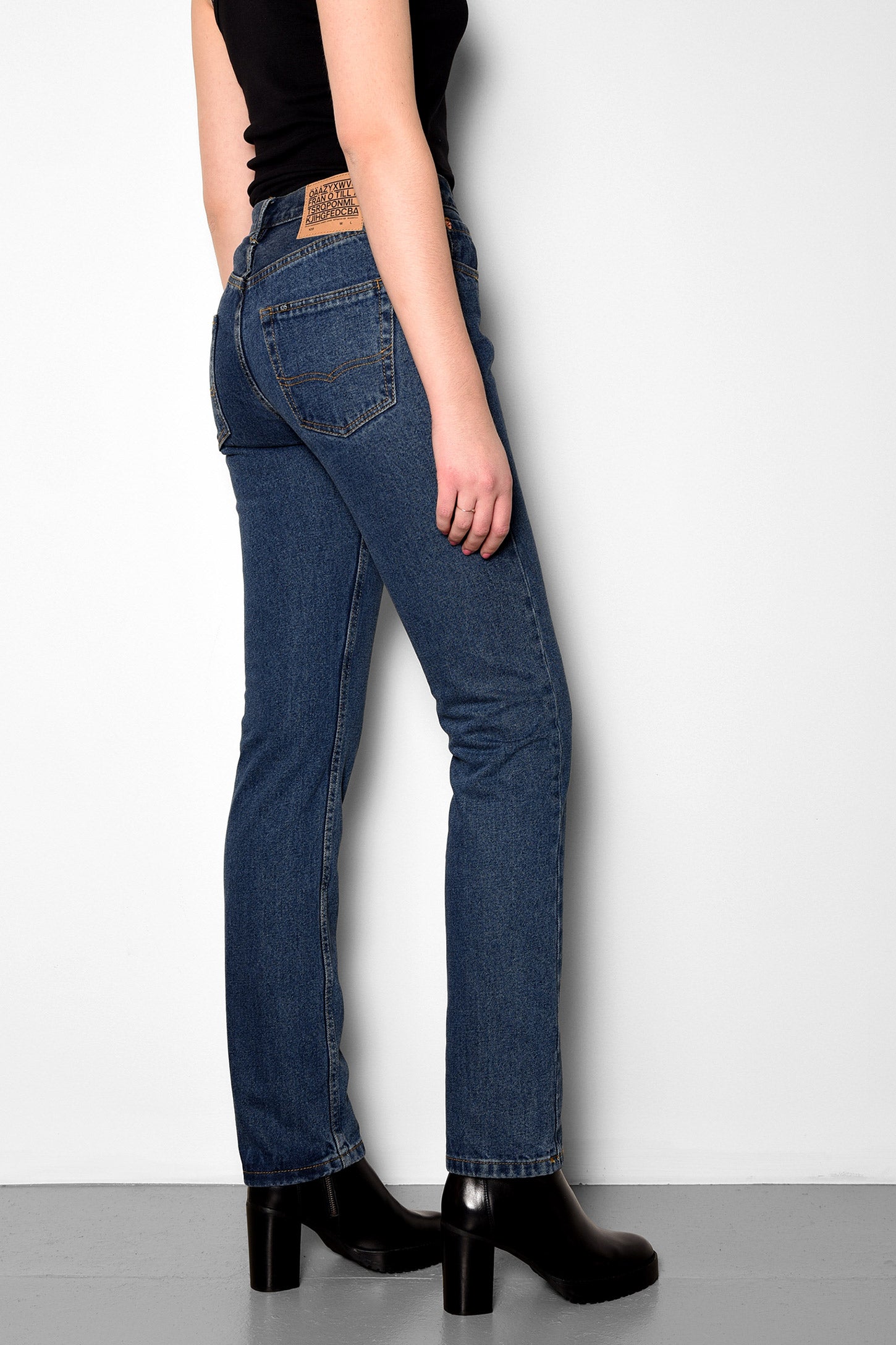Örjan Andersson - 105 UNISEX JEANS DARK BLUE - FRÅN Ö TILL A